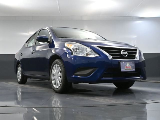 Used 2018 Nissan Versa SV image 45