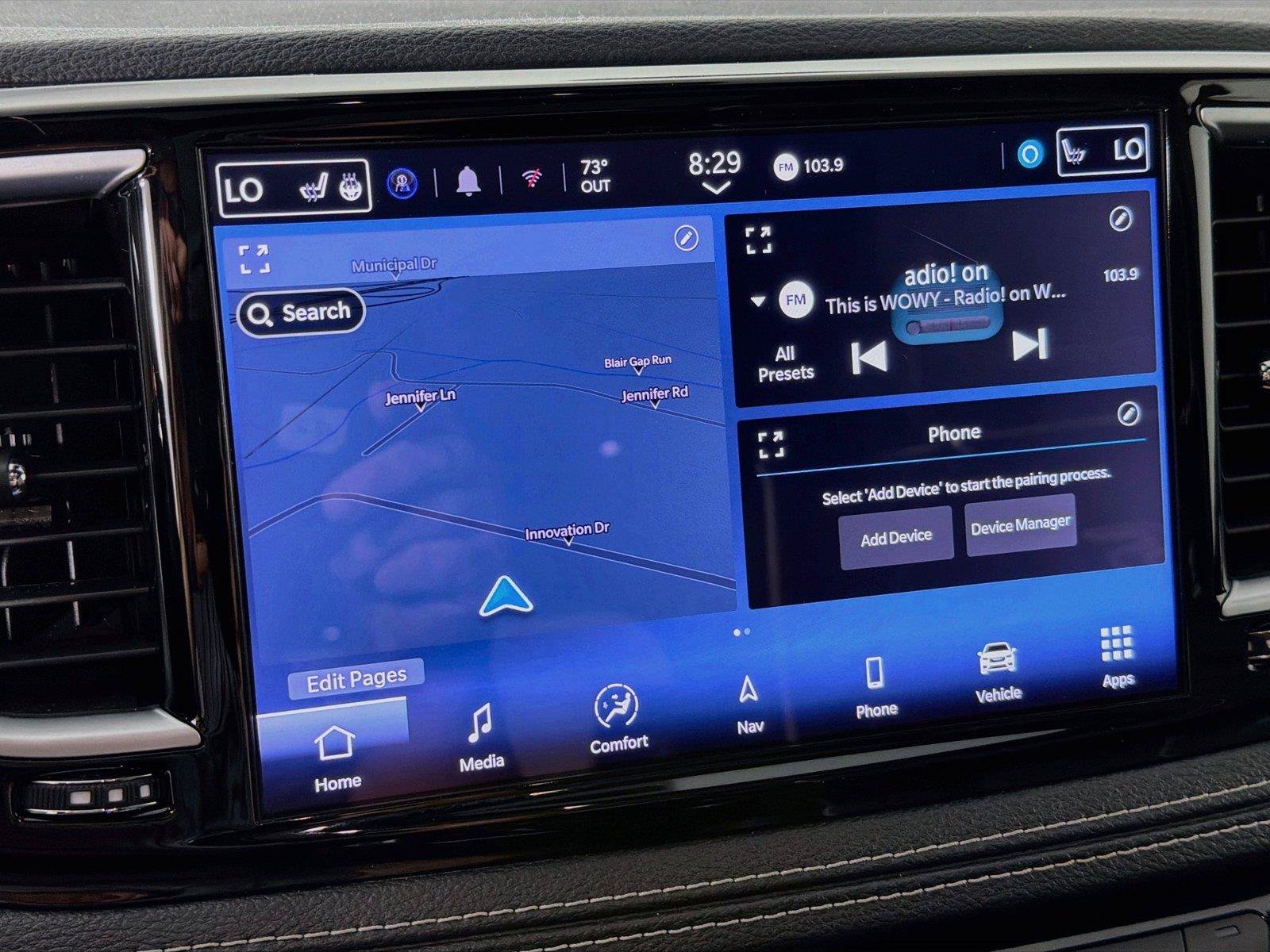 Used 2025 Chrysler Pacifica Limited FWD image 19