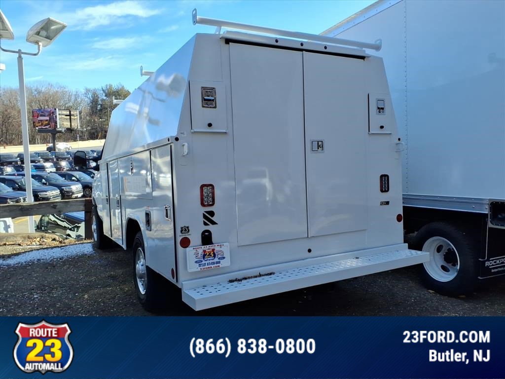 New 2026 Ford E-350 and Econoline 350 Super Duty w/ Power Equipment Group image 3