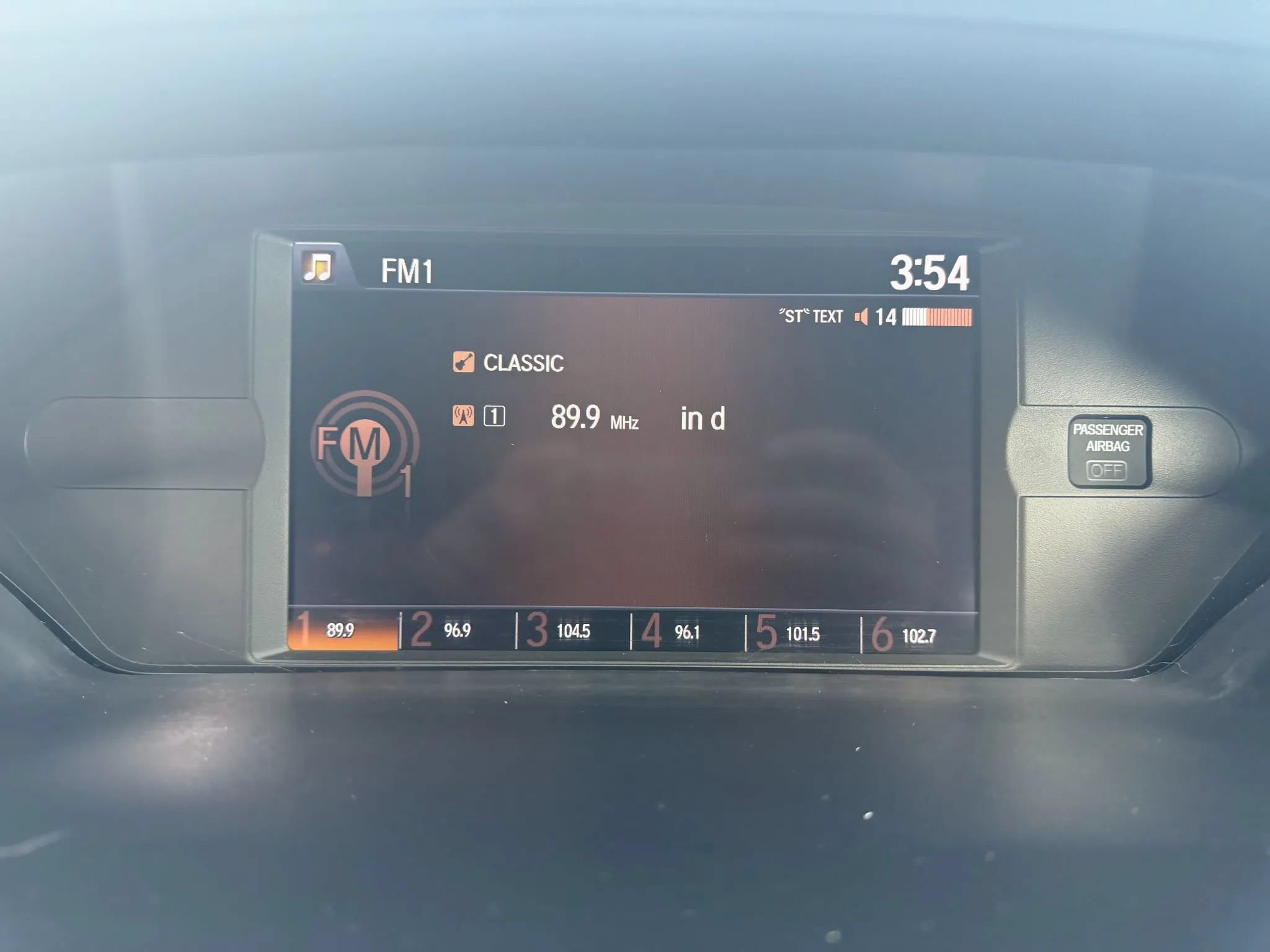 Used 2014 Honda Odyssey LX image 18
