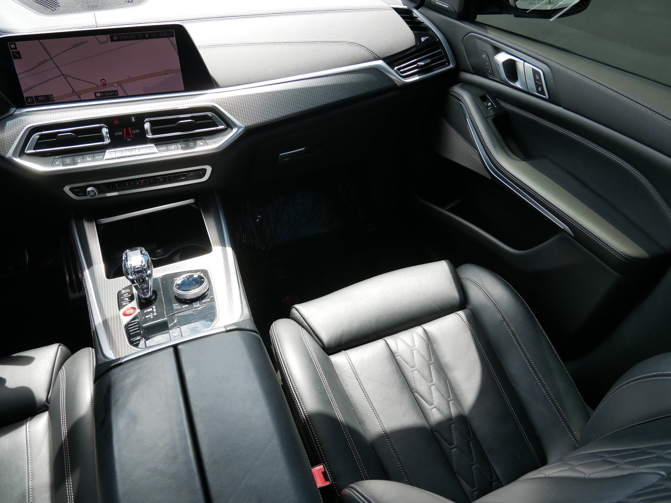 Used 2020 BMW X5 M50i w/ Premium Package AWD/4WD image 9