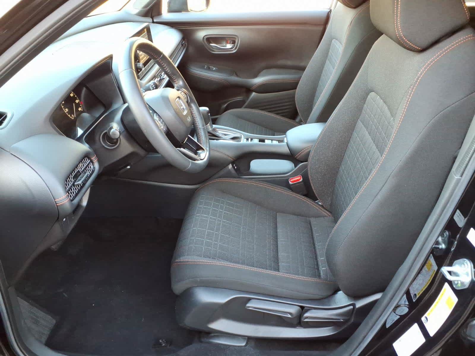 Used 2024 Honda HR-V Sport image 14