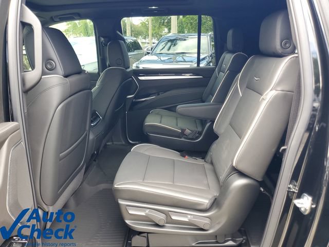 Certified 2026 Cadillac Escalade ESV Sport w/ LPO, ONYX Package AWD/4WD image 13