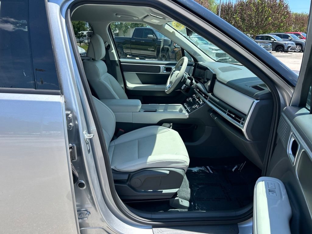 Used 2026 Hyundai Santa Fe SEL FWD image 35