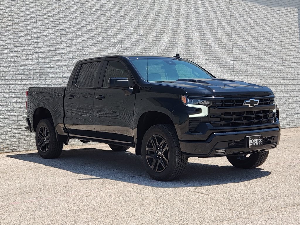 New 2026 Chevrolet Silverado 1500 LT Trail Boss w/ Convenience Package II AWD/4WD image 2