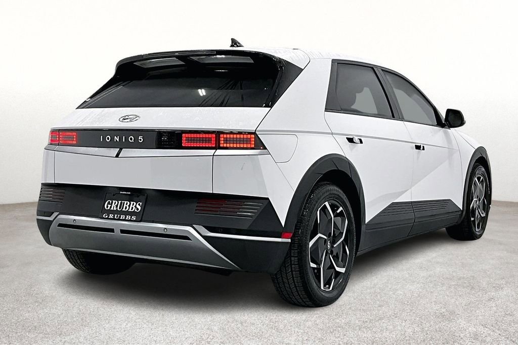 Used 2022 Hyundai Ioniq 5 SE w/ Cargo Package image 2