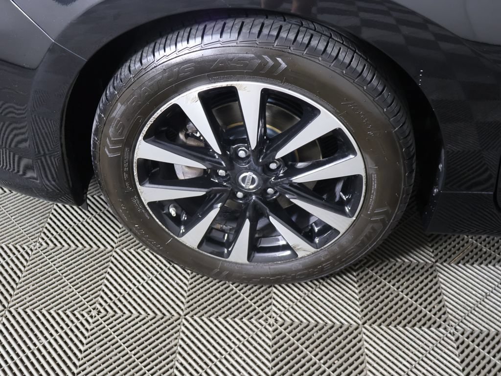 Used 2018 Nissan Altima 2.5 SV FWD image 14