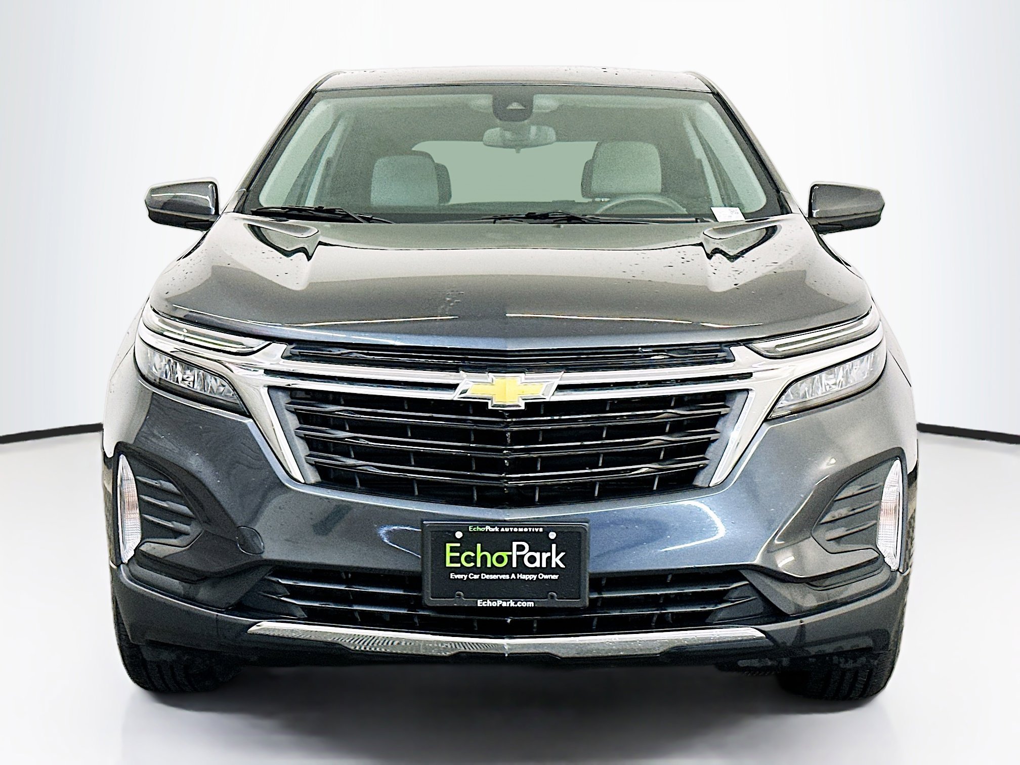 Used 2022 Chevrolet Equinox LT image 2