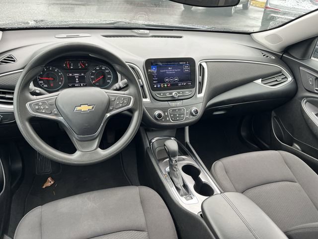 Used 2023 Chevrolet Malibu LT video 2