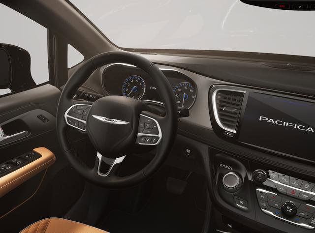 New 2026 Chrysler Pacifica Pinnacle image 9