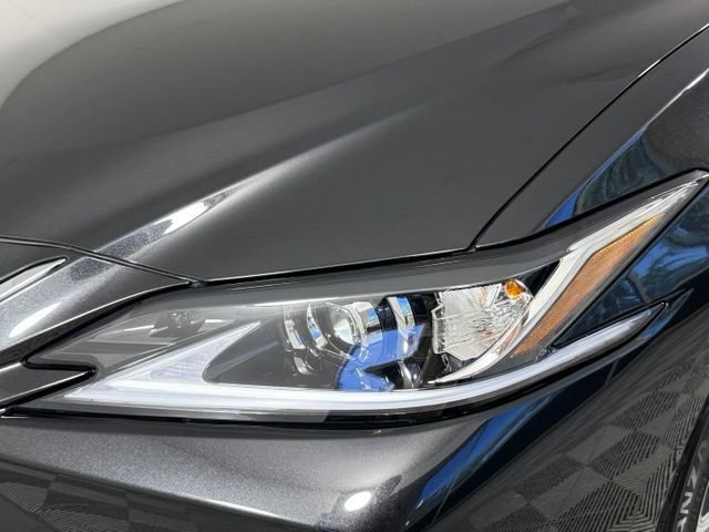 Used 2025 Lexus ES 350 w/ Premium Package FWD image 14