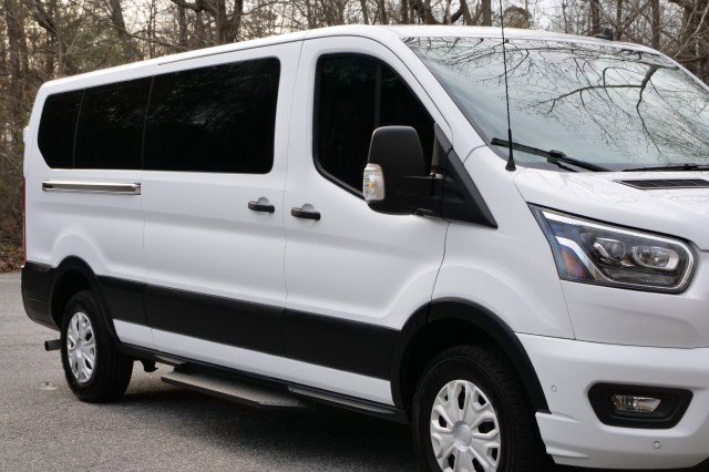 Used 2023 Ford Transit 350 XLT image 36