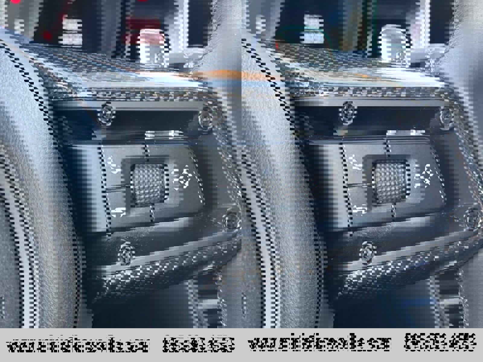 Used 2024 Porsche Macan Turbo image 19