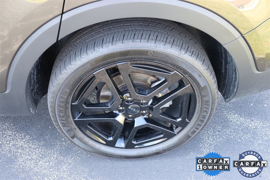 Used 2025 Kia Telluride EX X-Line image 8