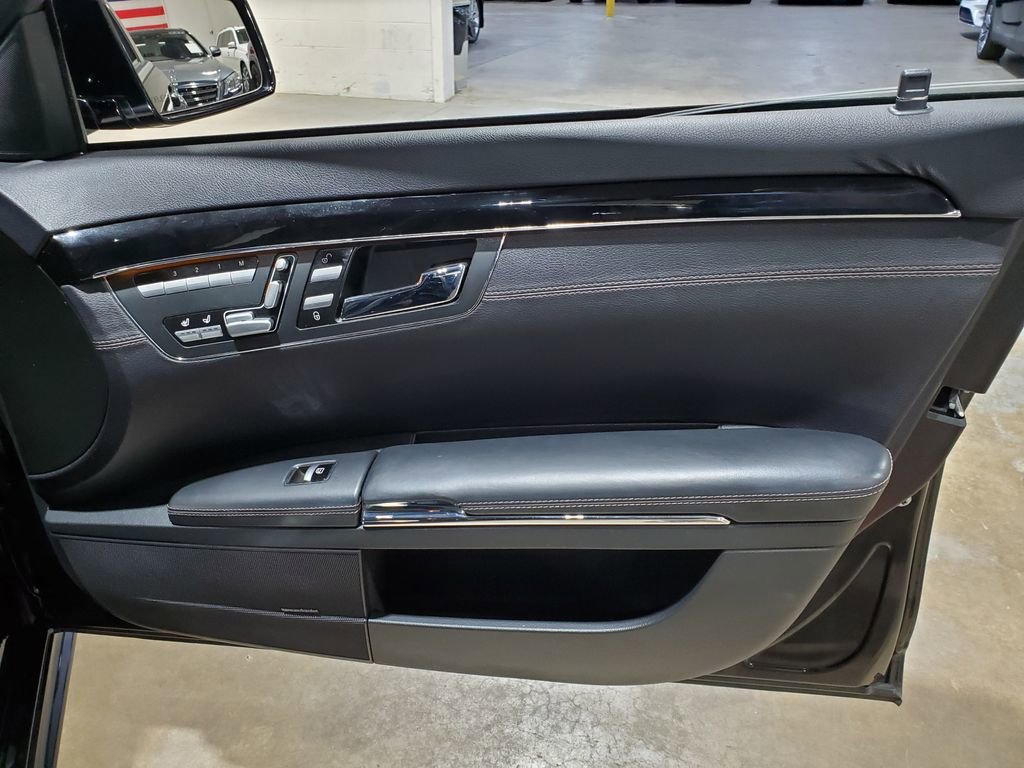 Used 2012 Mercedes-Benz S 63 AMG image 17