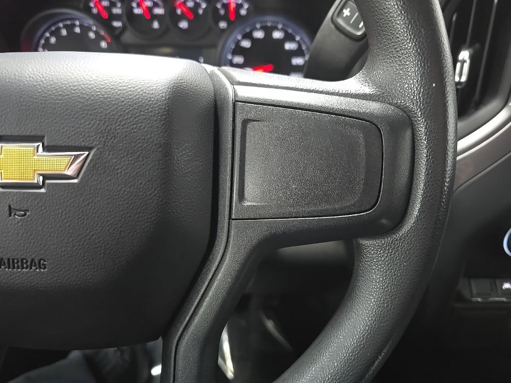 Used 2024 Chevrolet Silverado 1500 Custom image 21