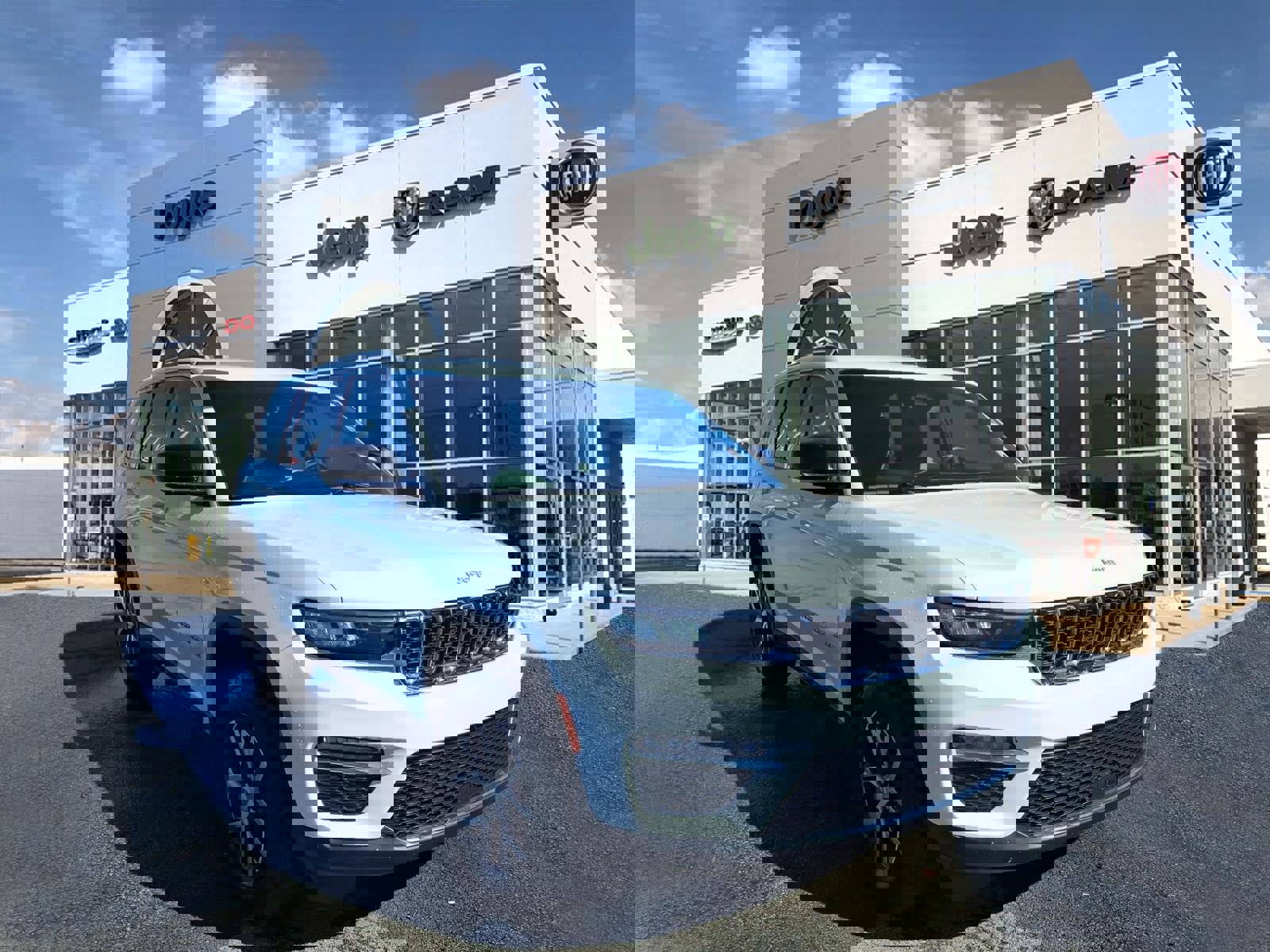 Used 2024 Jeep Grand Cherokee Limited