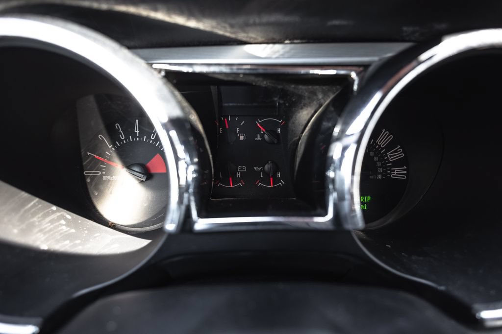 Used 2007 Ford Mustang GT Premium RWD image 12