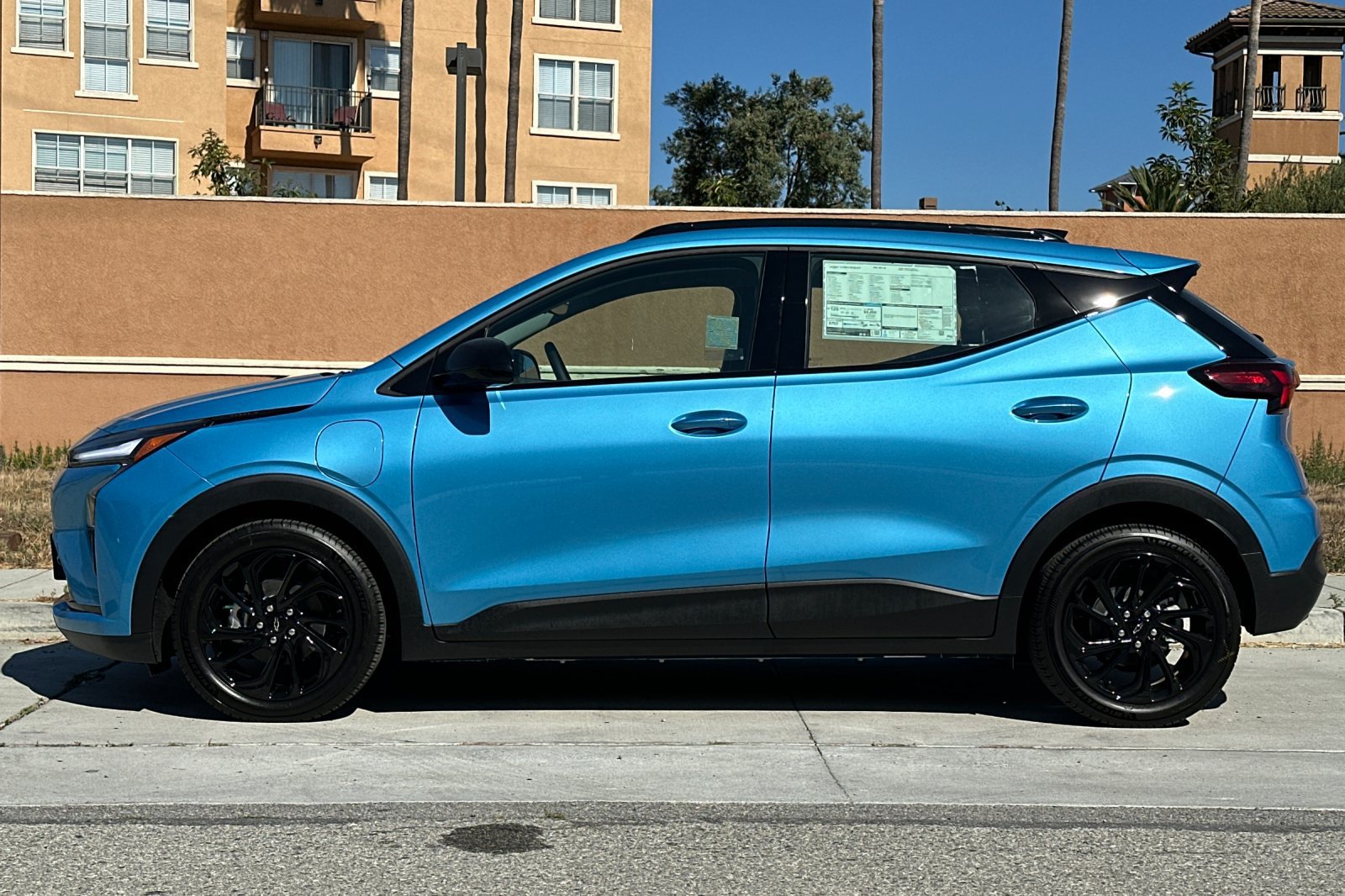 New 2027 Chevrolet Bolt RS w/ Technology Package FWD image 7