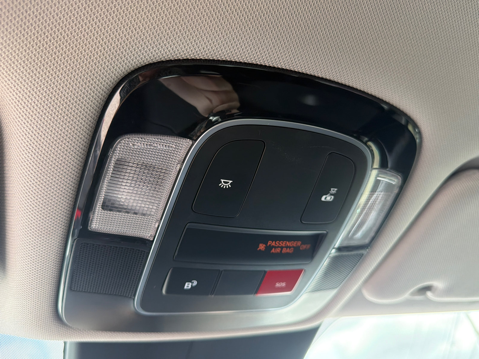 Certified 2025 Hyundai Sonata SEL FWD image 33