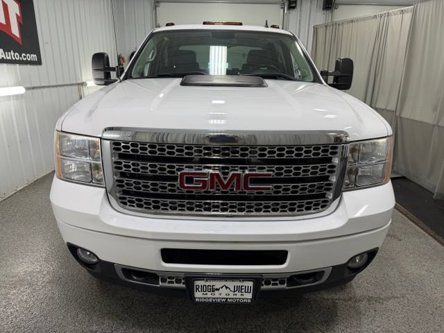 Used 2013 GMC Sierra 2500 Denali w/ Snow Plow Prep Package AWD/4WD image 2