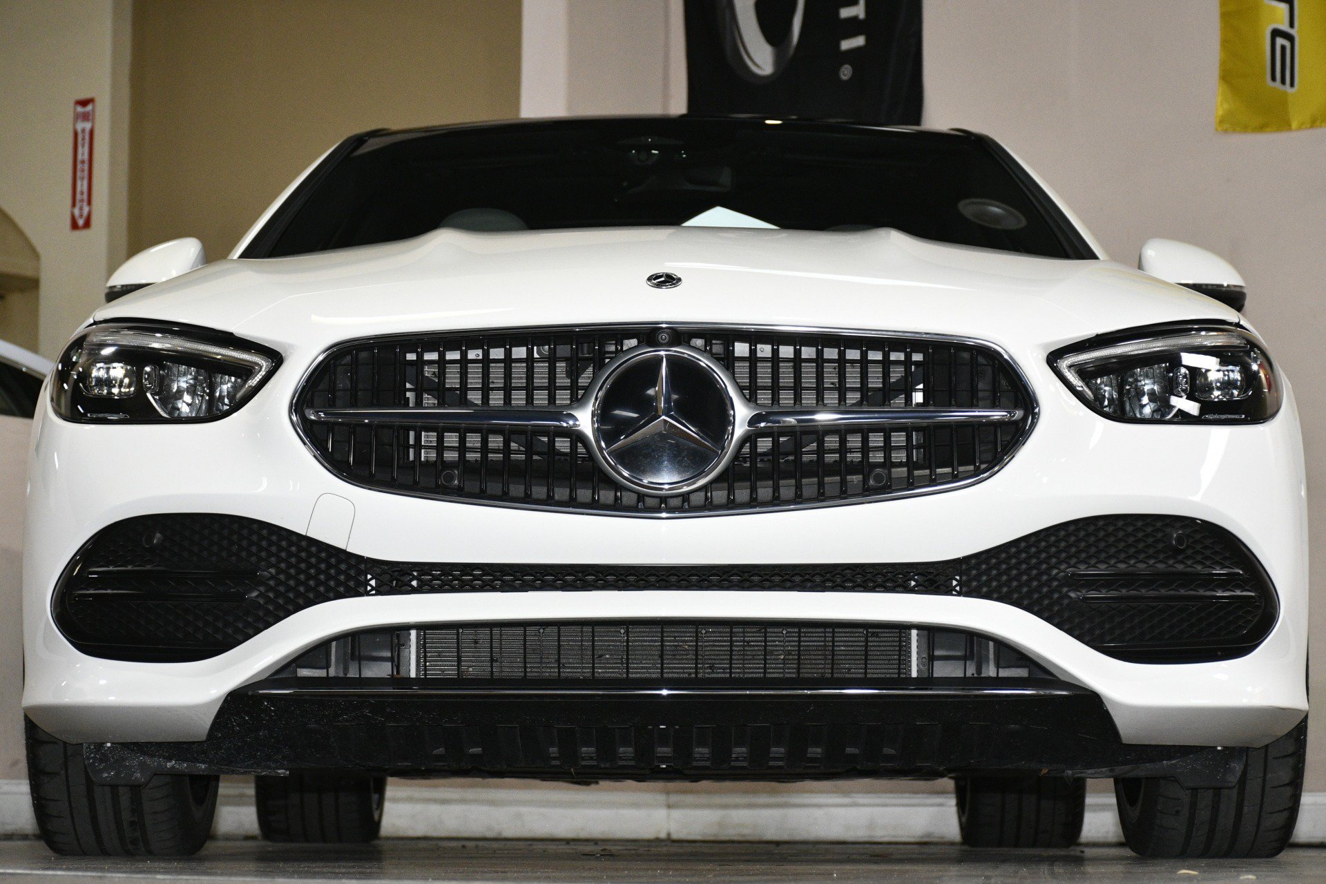 Used 2023 Mercedes-Benz C 300 Sedan image 81