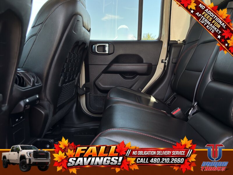 Used 2022 Jeep Gladiator Rubicon w/ LED Lighting Group AWD/4WD image 26