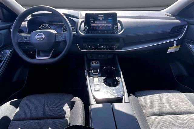 New 2026 Nissan Rogue SV FWD image 5