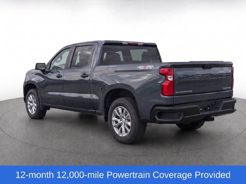 Used 2022 Chevrolet Silverado 1500 Custom w/ Safety Confidence Package AWD/4WD image 3