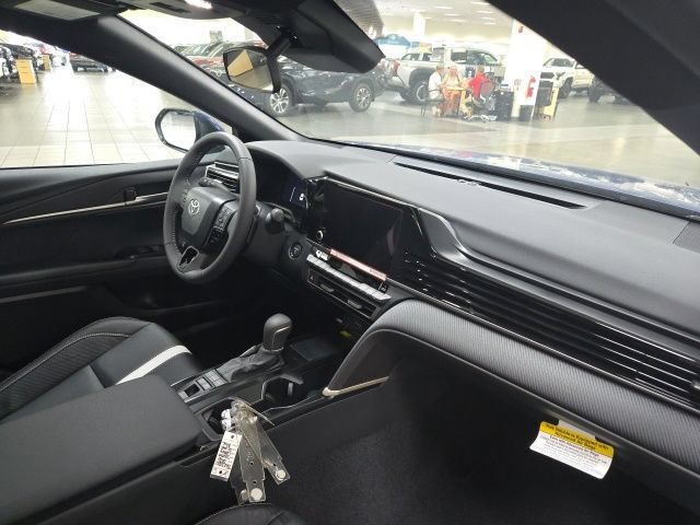 New 2026 Toyota Camry SE AWD/4WD image 9
