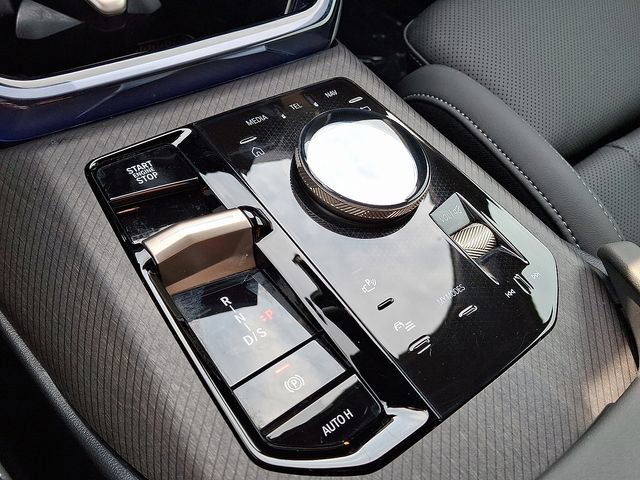 Used 2025 BMW X3 xDrive30i image 15