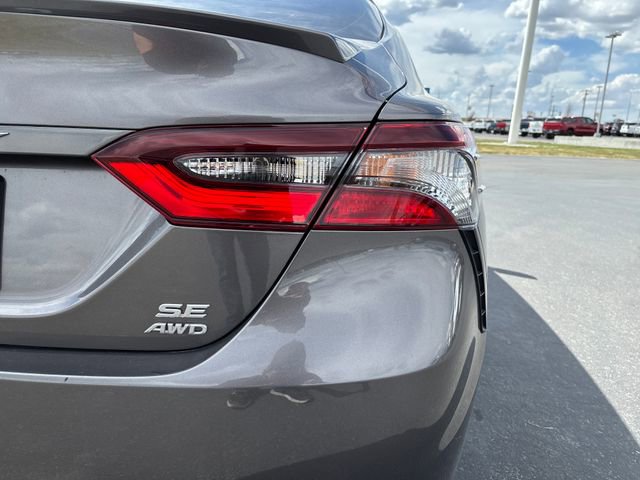 Used 2024 Toyota Camry SE image 29
