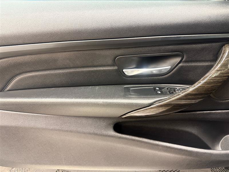 Used 2015 BMW 428i xDrive Coupe AWD/4WD image 9