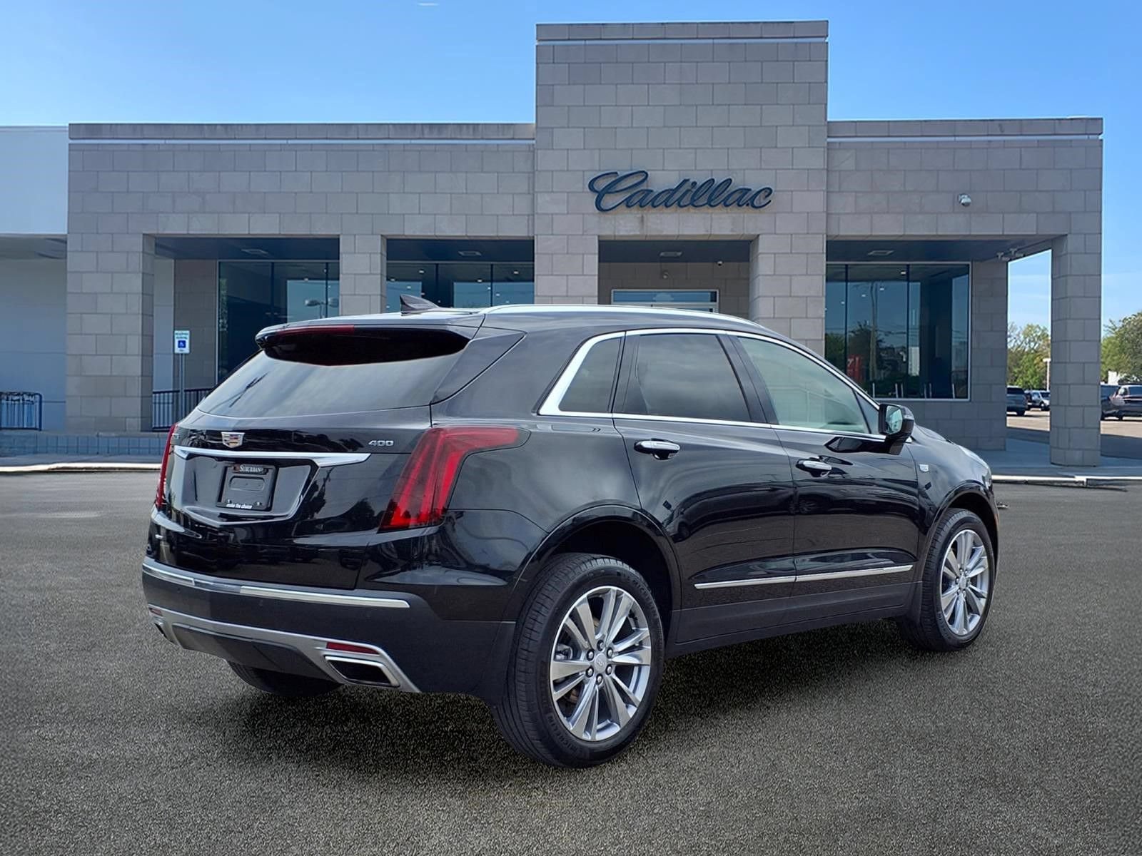 Certified 2024 Cadillac XT5 Premium Luxury AWD/4WD image 5