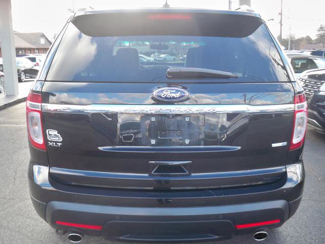 Used 2015 Ford Explorer XLT w/ Equipment Group 202B image 4