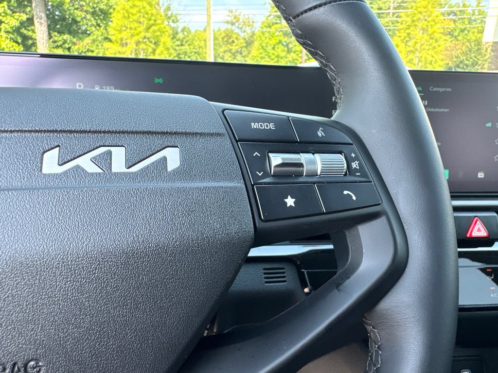 Used 2026 Kia Sportage LX w/ LX Convenience Package FWD image 25