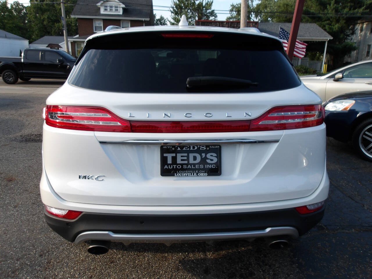 Used 2019 Lincoln MKC Reserve w/ MKC Climate Package FWD image 10