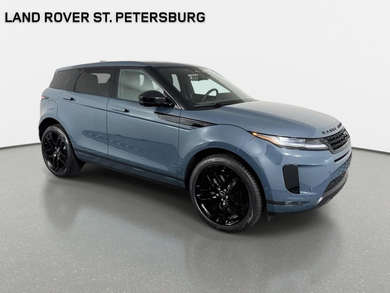 Used 2026 Land Rover Range Rover Evoque S AWD/4WD image 3