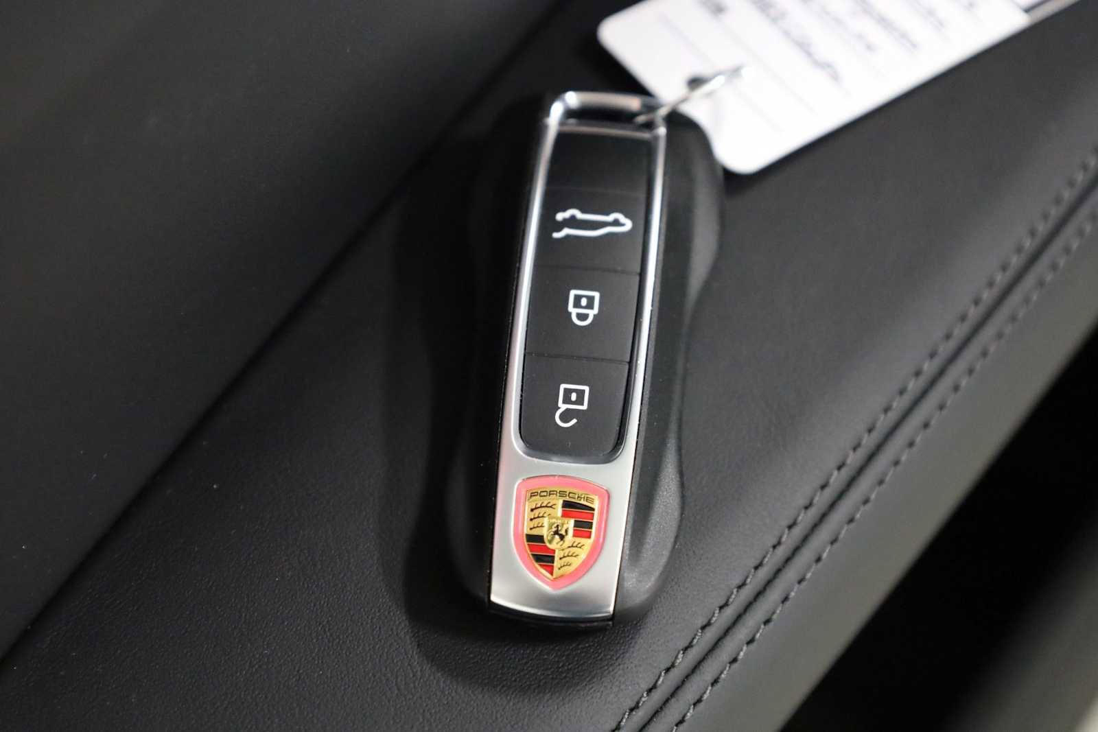 New 2026 Porsche Cayenne Coupe AWD/4WD image 43