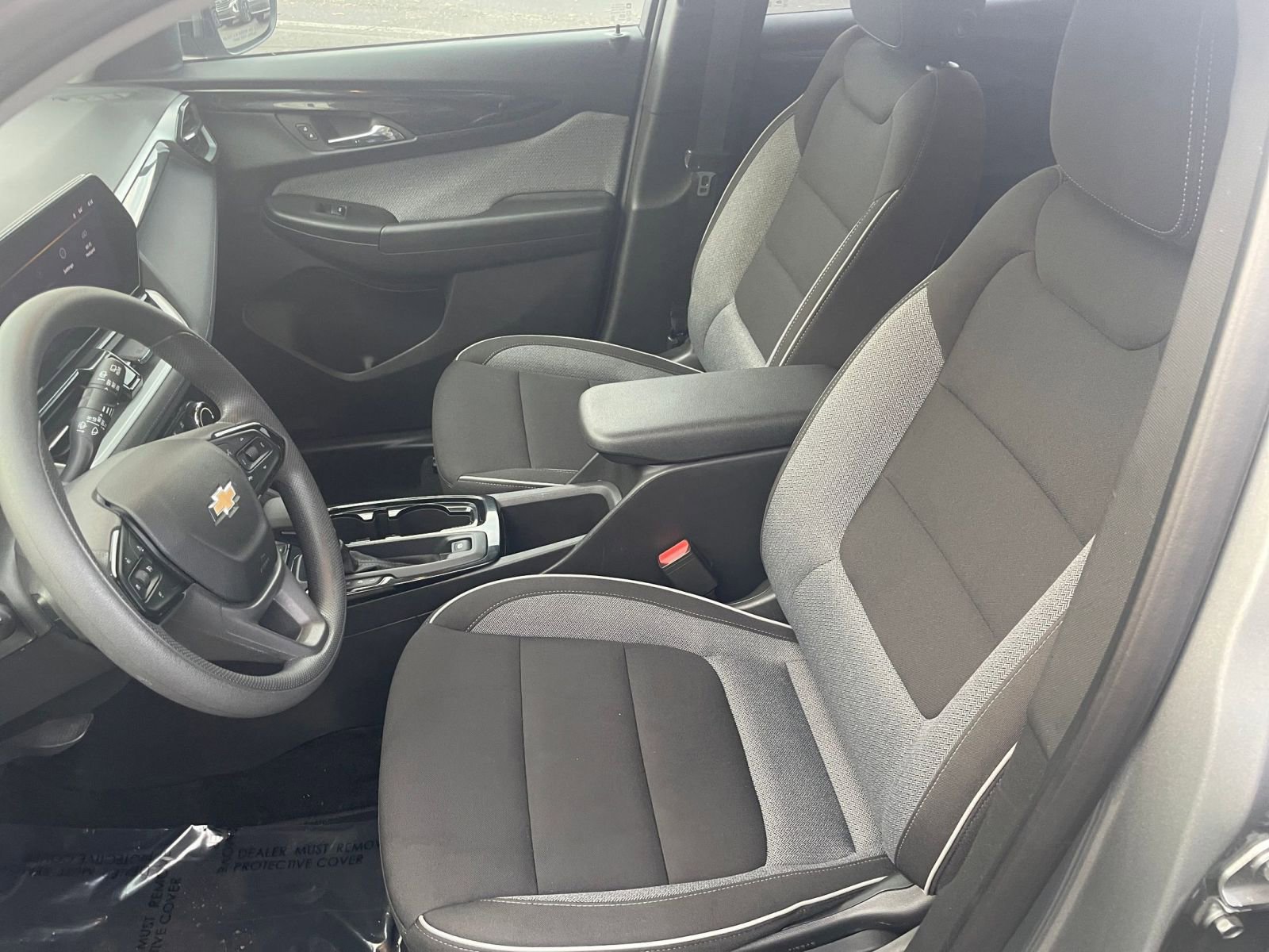 Used 2025 Chevrolet TrailBlazer LT image 32