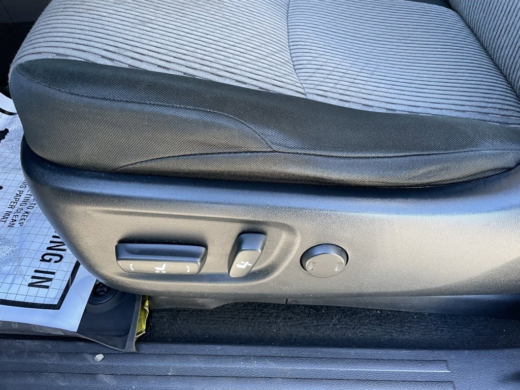 Used 2018 Toyota 4Runner SR5 image 10