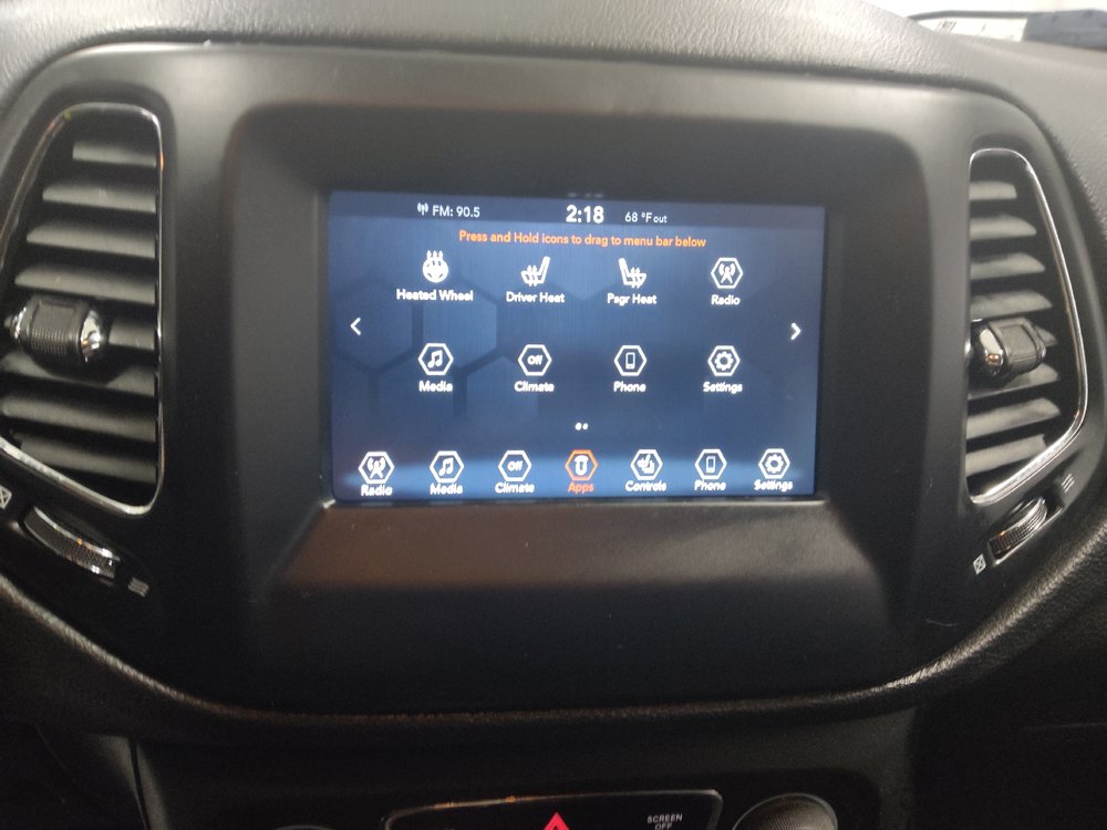 Used 2019 Jeep Compass Latitude w/ Cold Weather Group FWD image 25