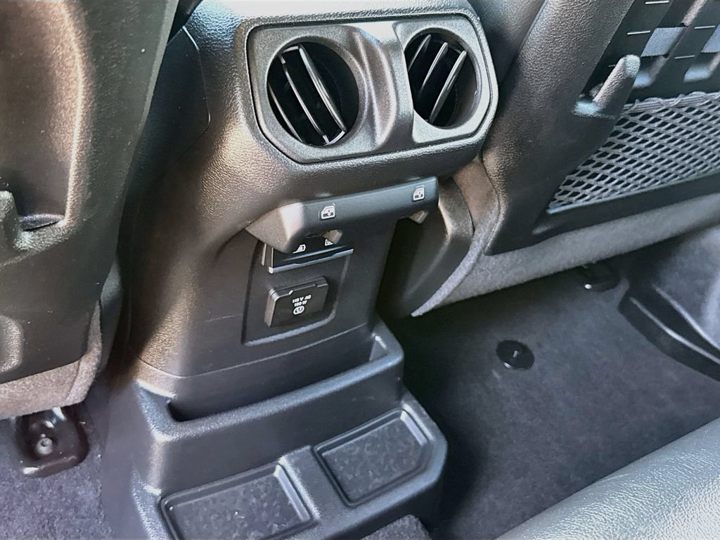 Certified 2023 Jeep Wrangler Unlimited Rubicon 4xe w/ Cold Weather Group AWD/4WD image 29
