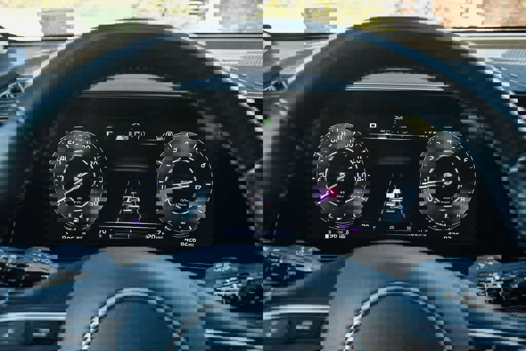 Used 2023 Kia Sportage SX image 24