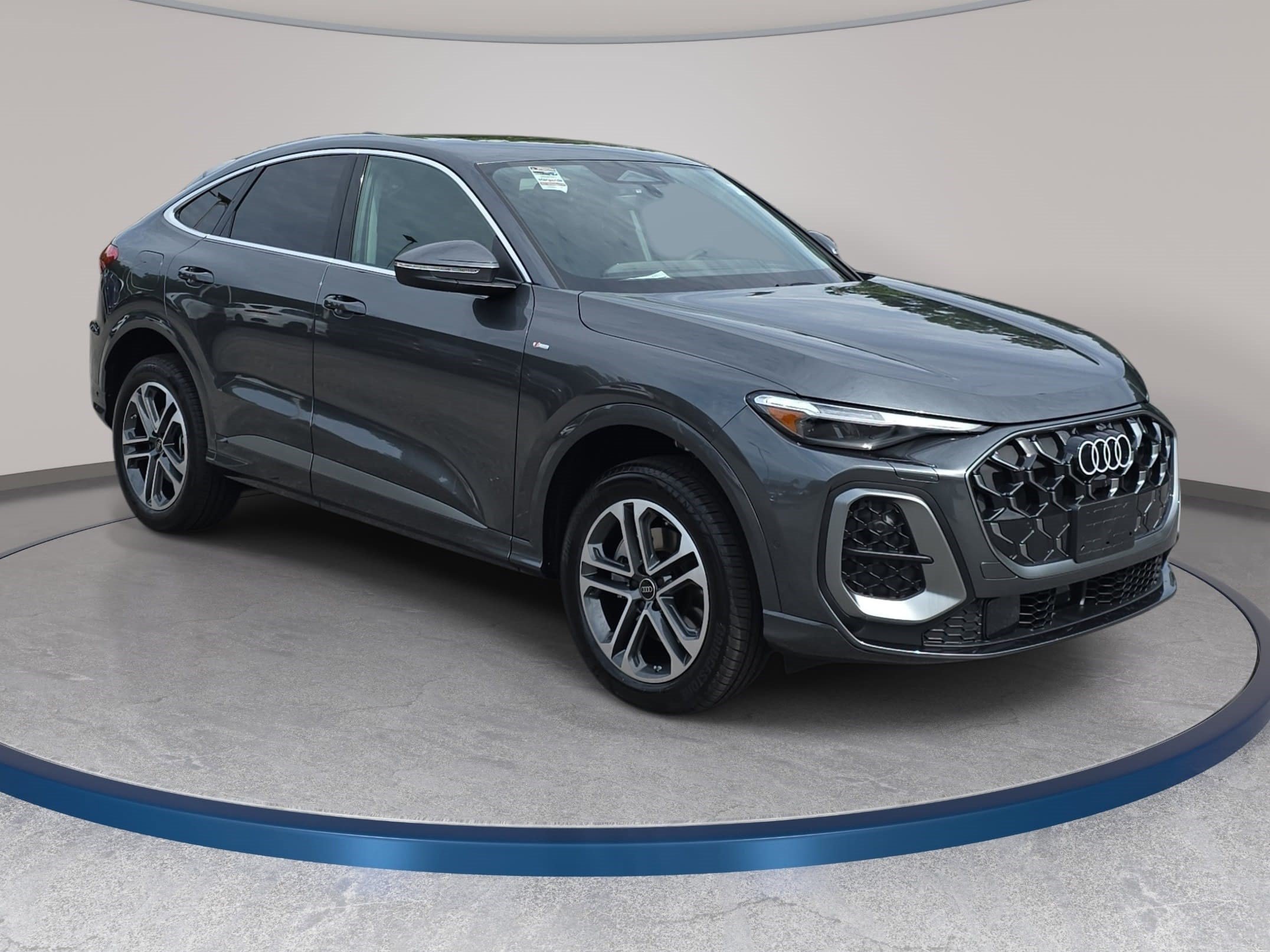 New 2026 Audi Q5 Premium Plus AWD/4WD image 3