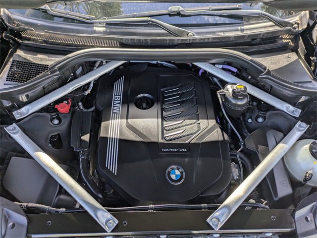 Used 2021 BMW X7 xDrive40i w/ Premium Package image 40