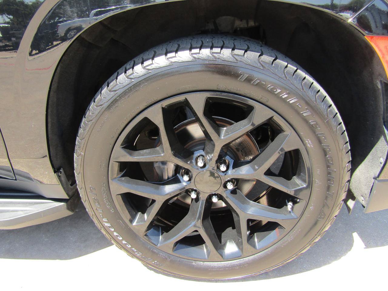 Used 2021 Chevrolet Tahoe High Country AWD/4WD image 7