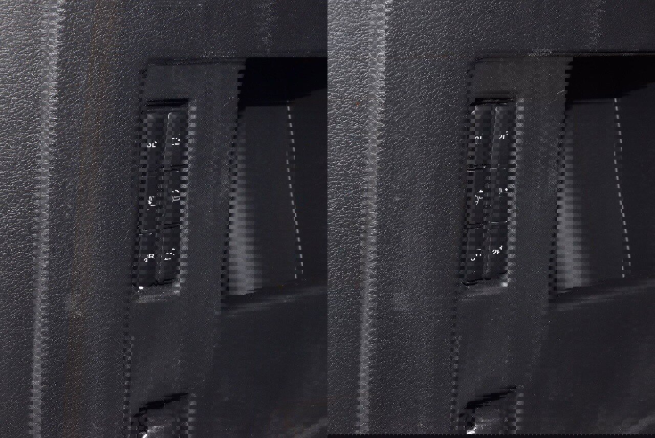 Used 2023 Ford Expedition Platinum image 40