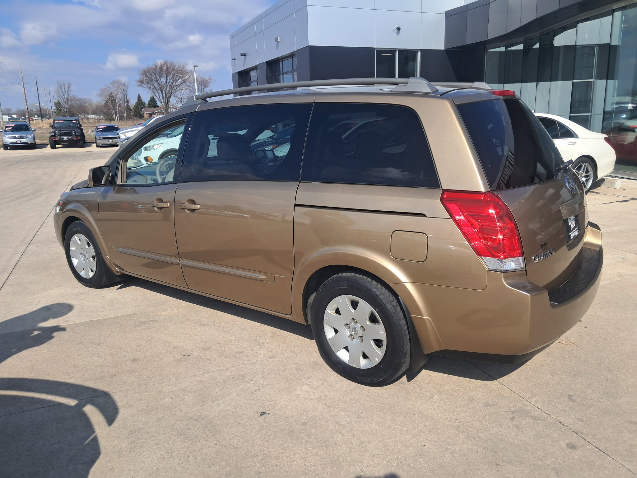 Used 2004 Nissan Quest S w/ (SEA) Seat Pkg image 5