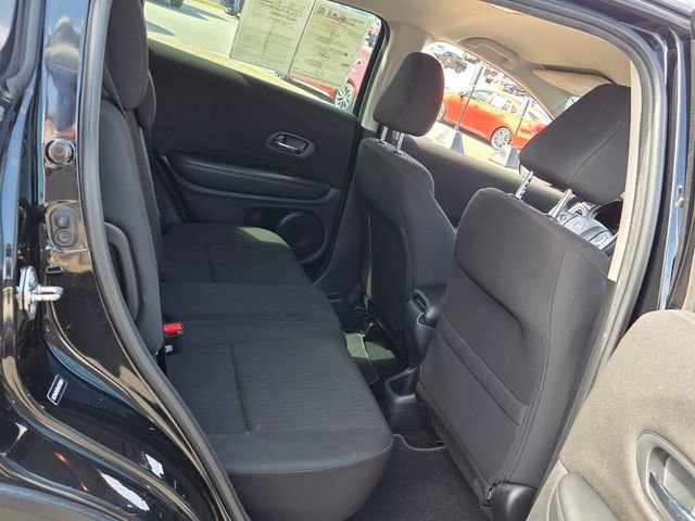 Used 2017 Honda HR-V LX image 14